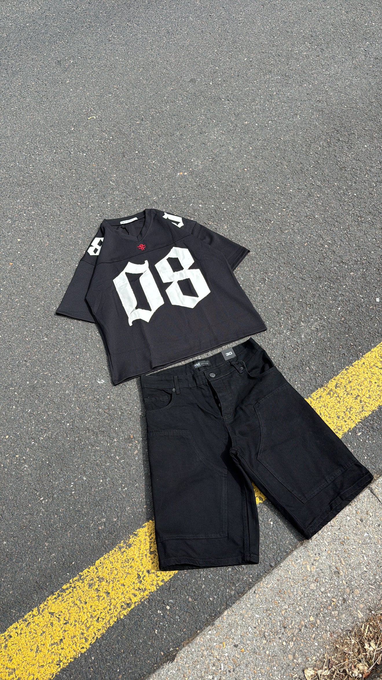 Short Utility – Noir