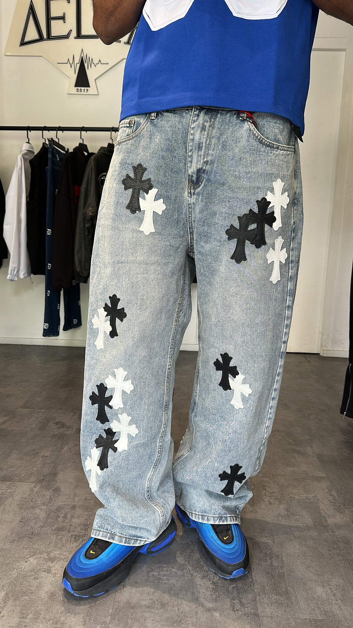 Jean Oversize Patchs Croix Contrastées