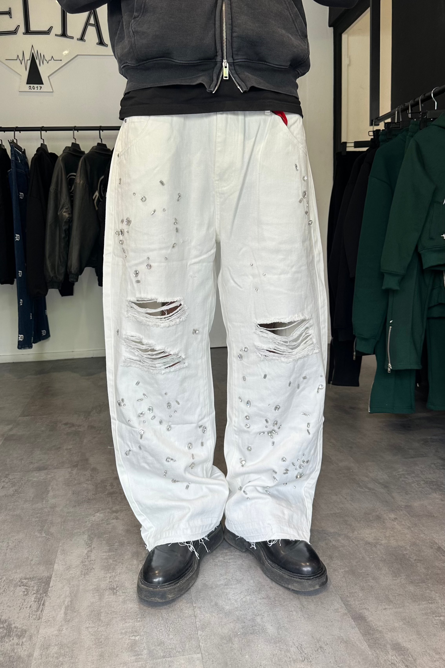 Jean Blanc Wide Leg Détail Perles et Effet Destroy