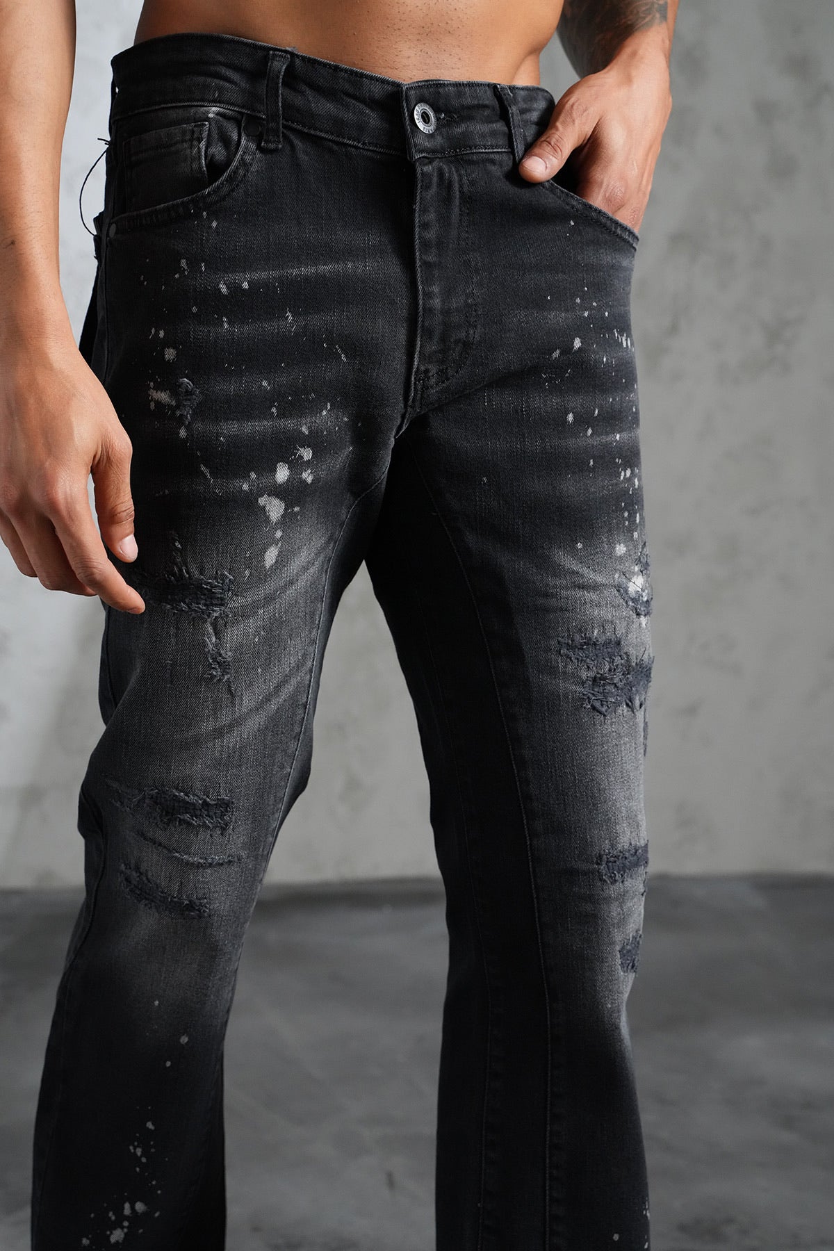 Jean Flare Délavé Noir — Coupe Bootcut Destroy