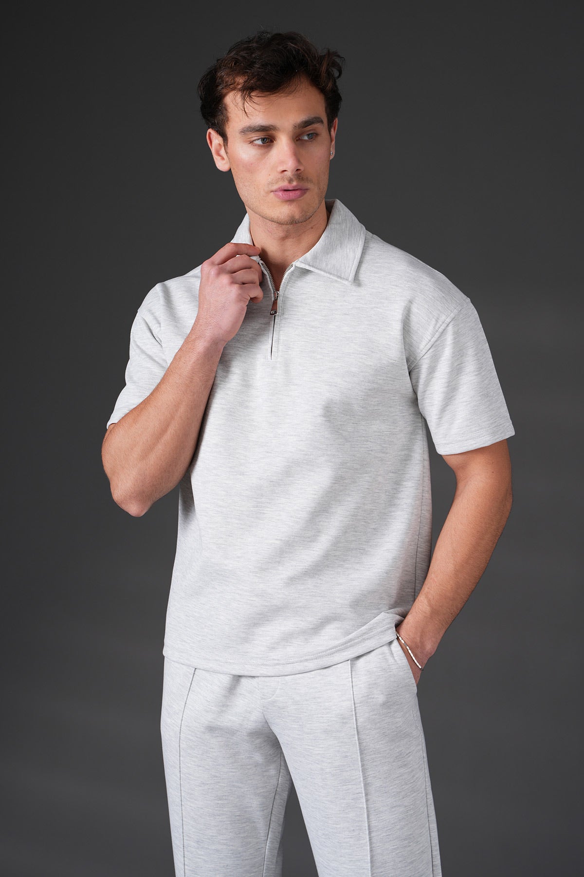 Ensemble Polo Zippé & Pantalon gris