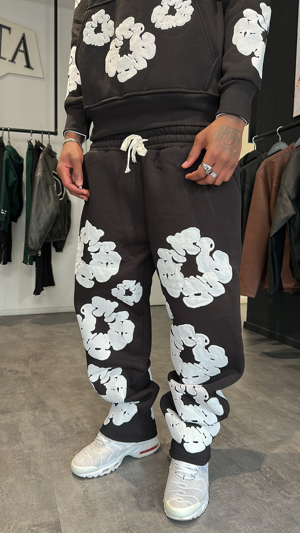 Ensemble “Cloud Set” – Hoodie & Pantalon