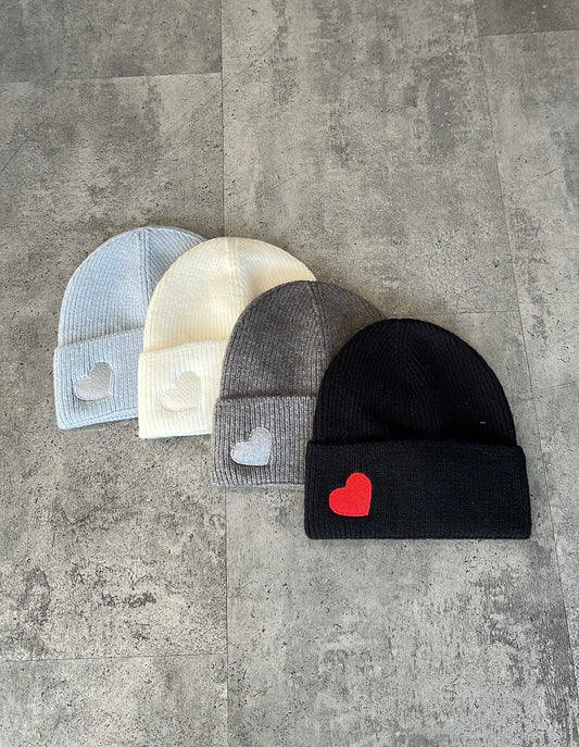 Bonnet Heart Knit