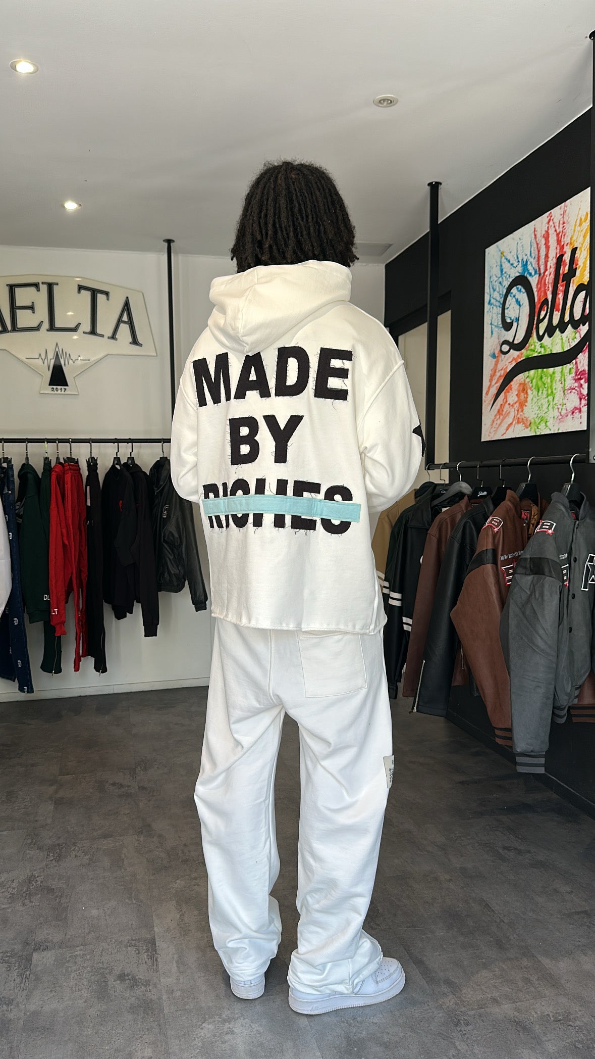 Ensemble MADE BY RICHES