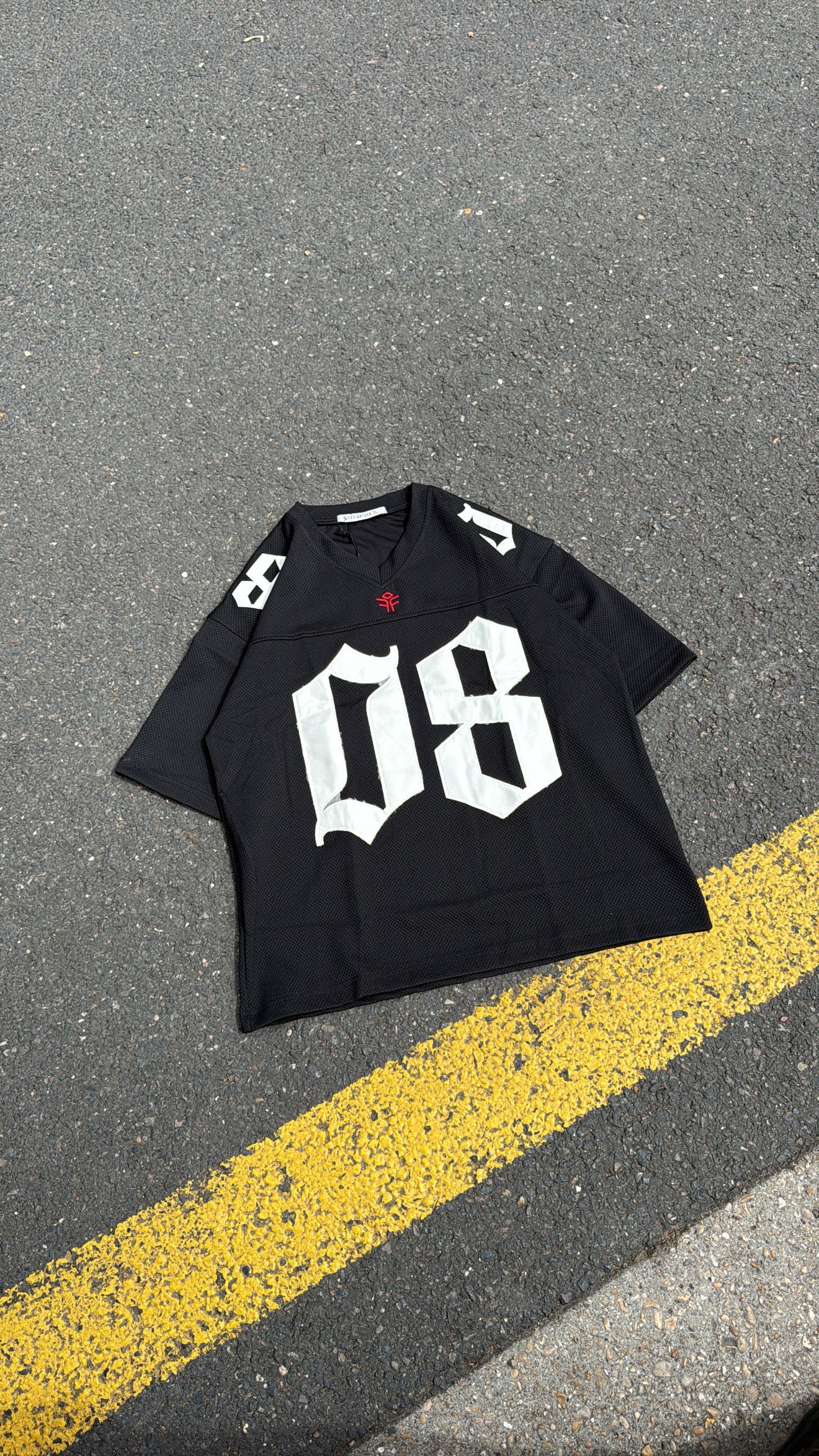 Jersey 08 — All Black