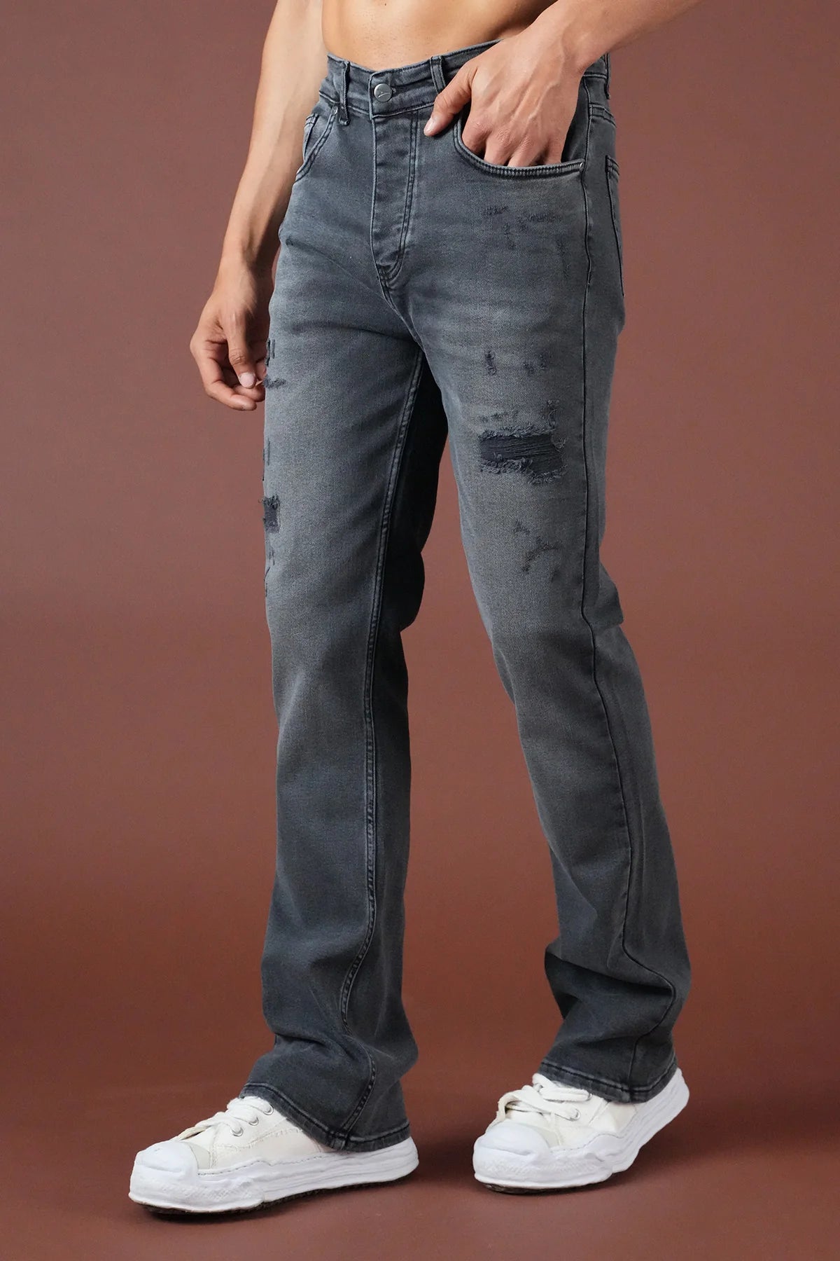 Jean Straight Distressed – Gris Délavé