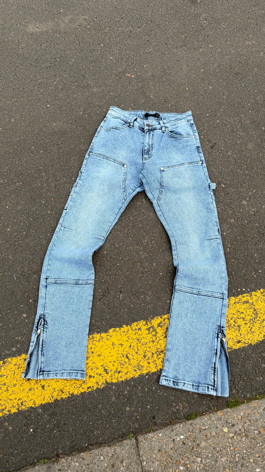 Jean Flare Délavé Clair — Coupe Cargo Utility