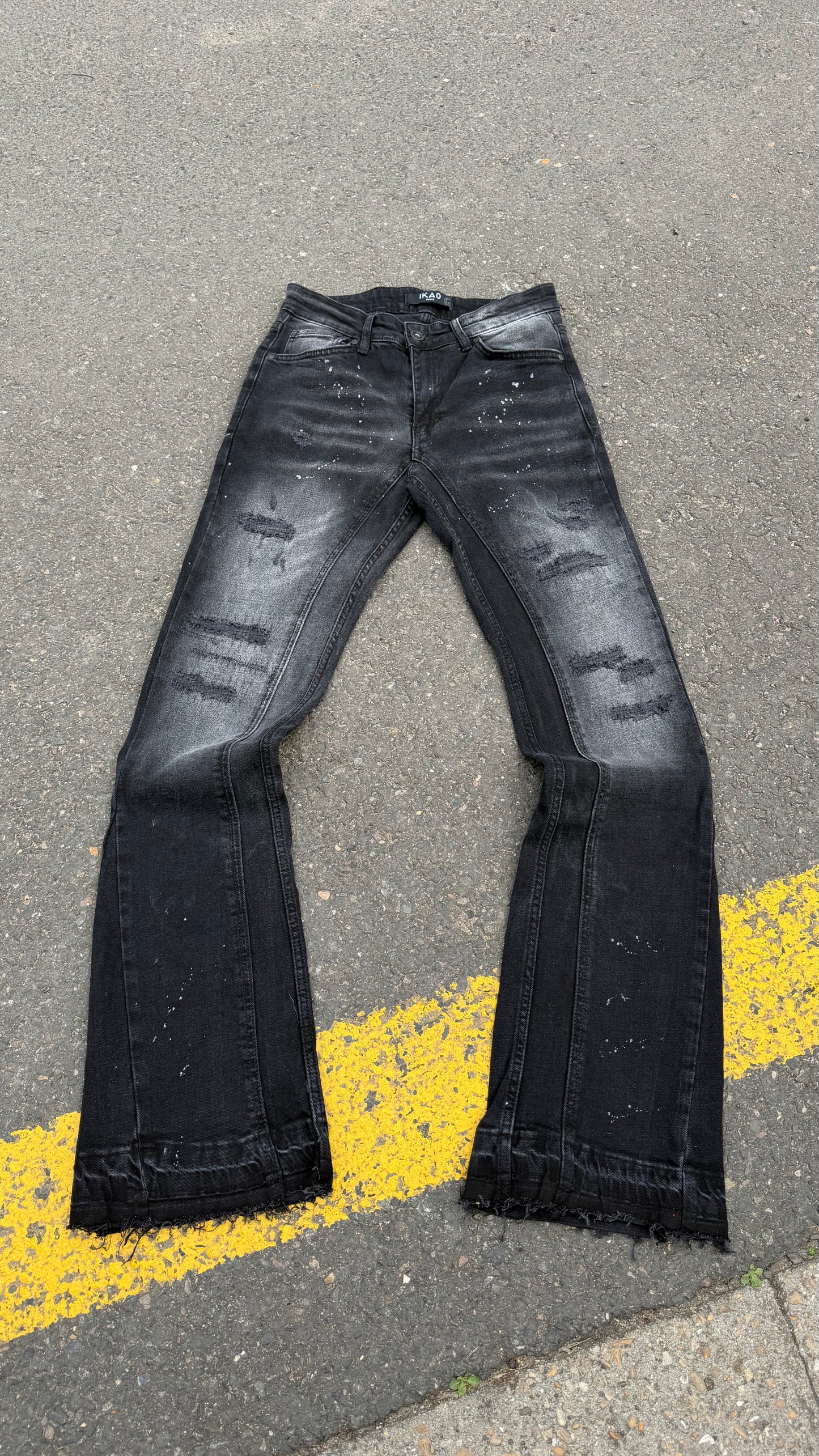 Jean Flare Délavé Noir — Coupe Bootcut Destroy