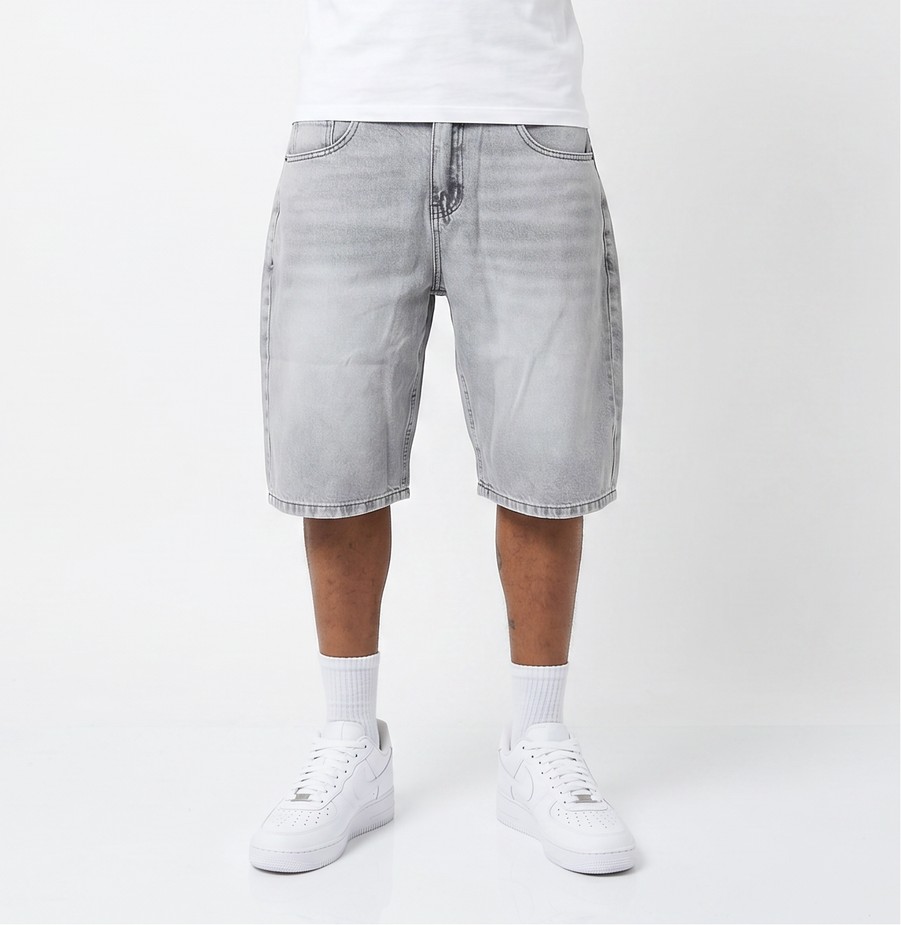 Short en jean gris délavé – coupe loose