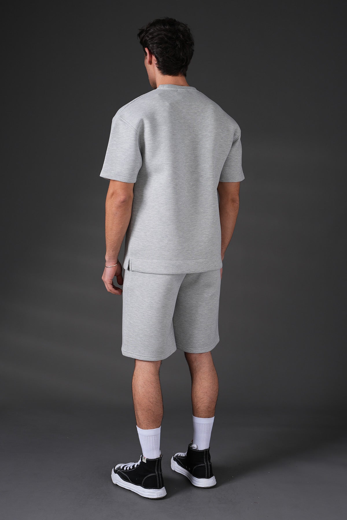 Ensemble en molleton gris coupe oversize