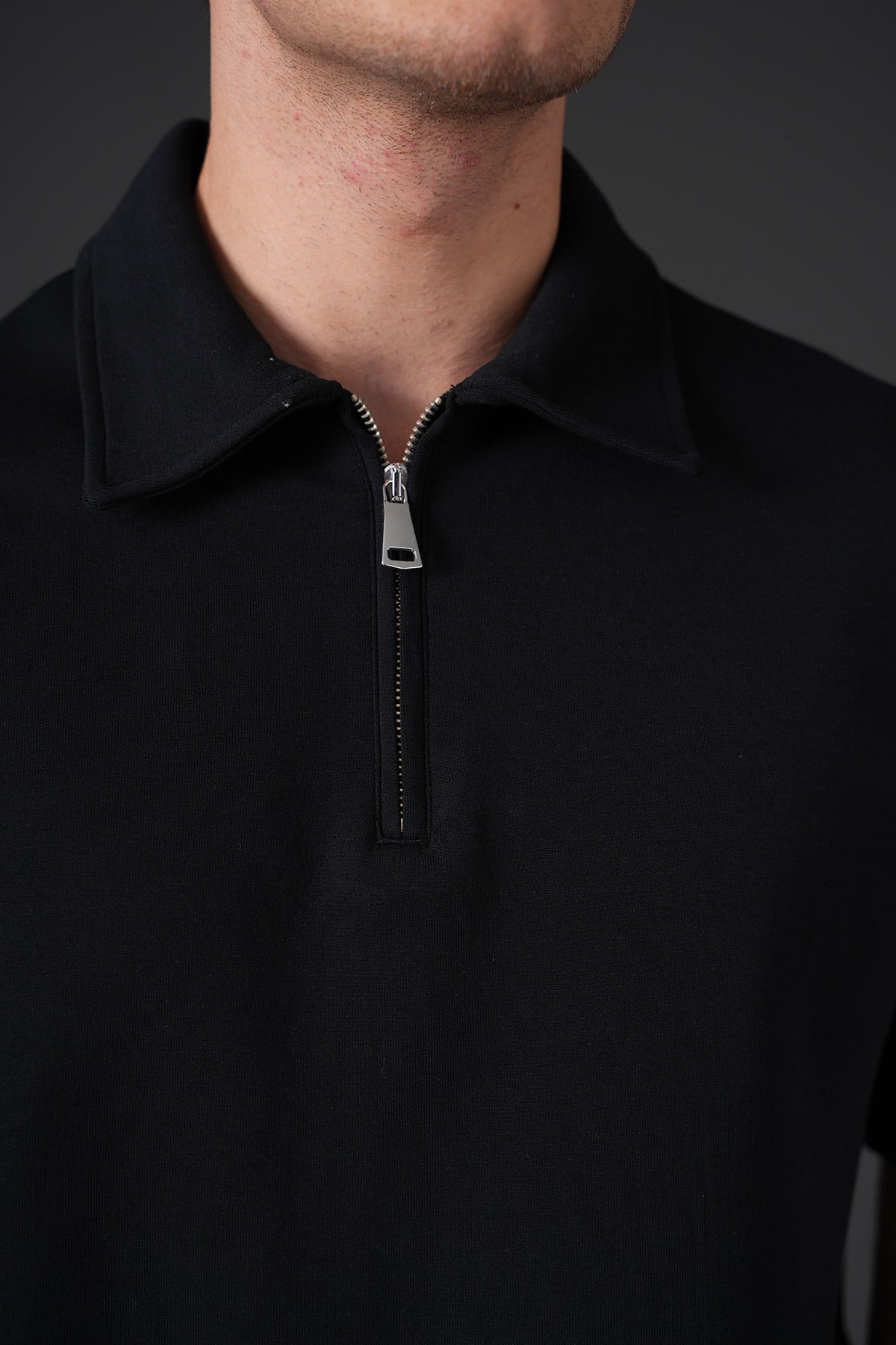 Ensemble Polo Zippé & Pantalon noir