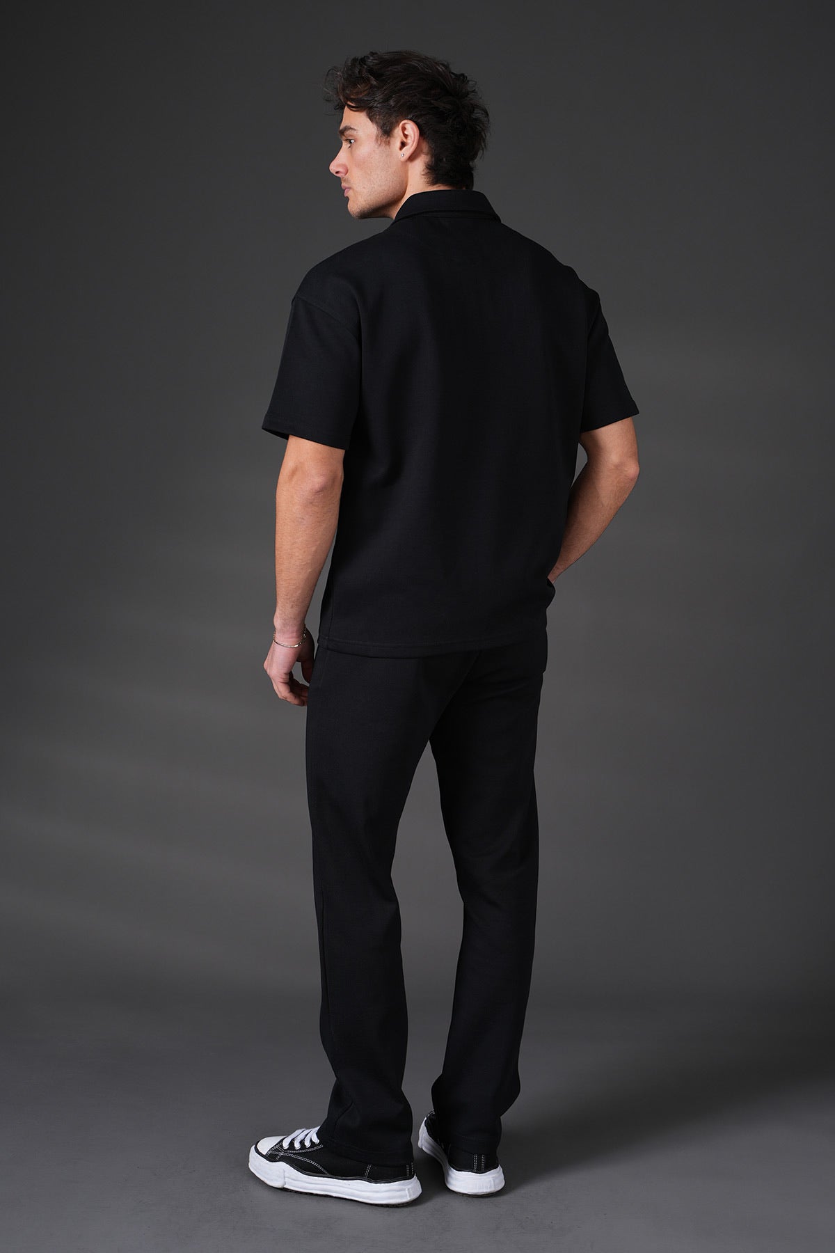 Ensemble Polo Zippé & Pantalon noir