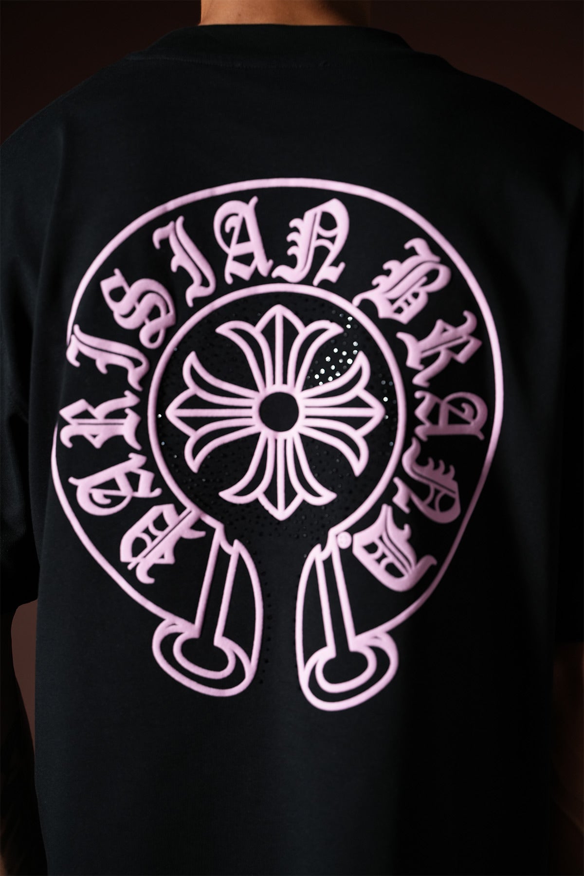T-shirt Oversize Graphic – Noir / Rose