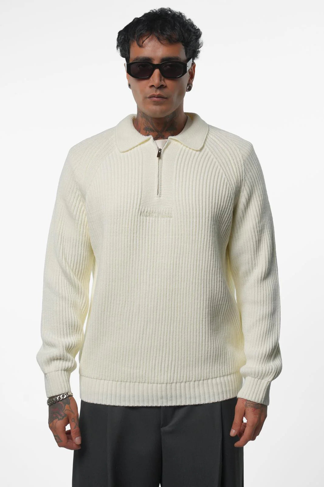 Pull Zippé Col Polo – Bleu/ Noir /Blanc